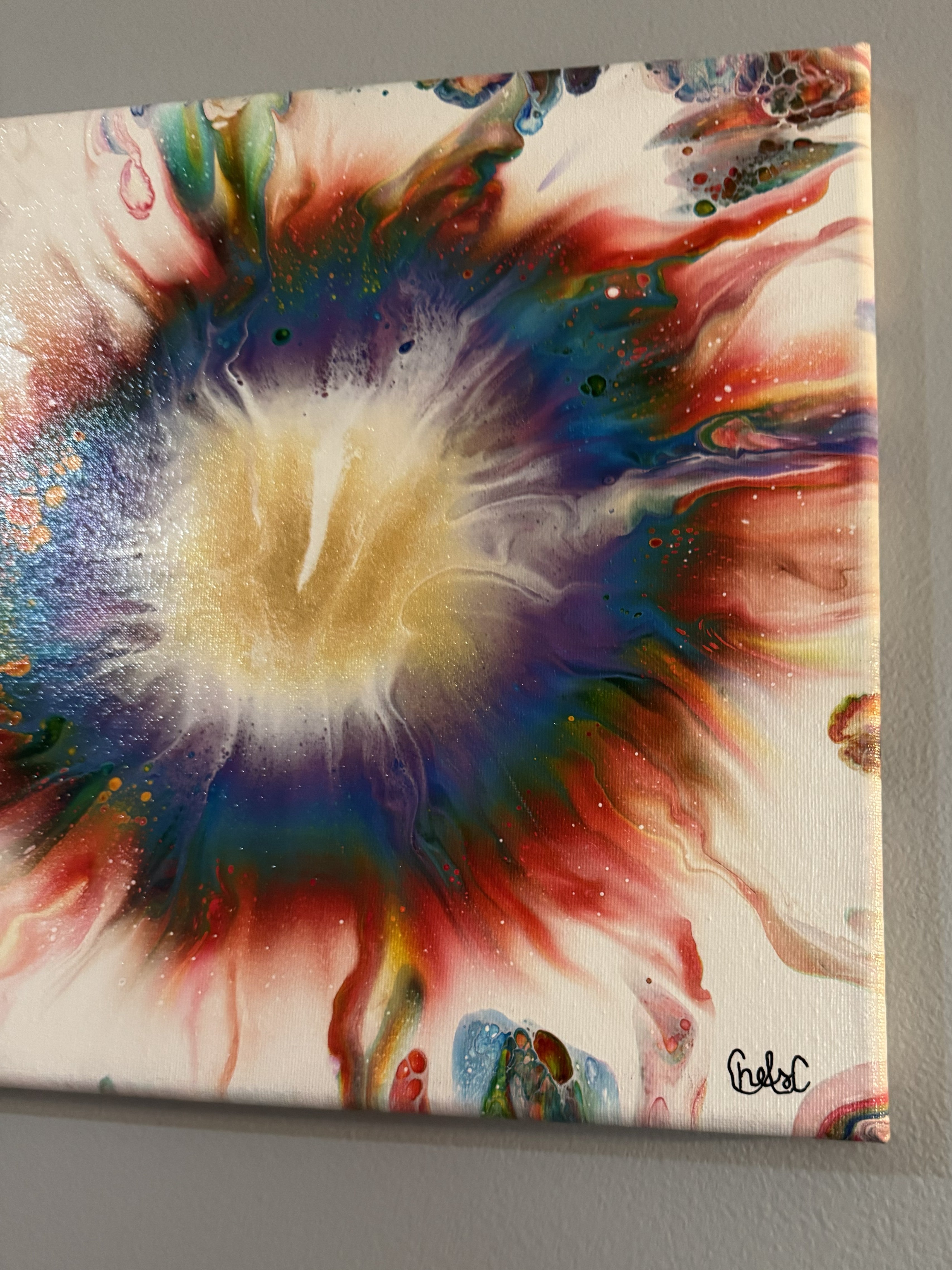AUROUS SWIRL