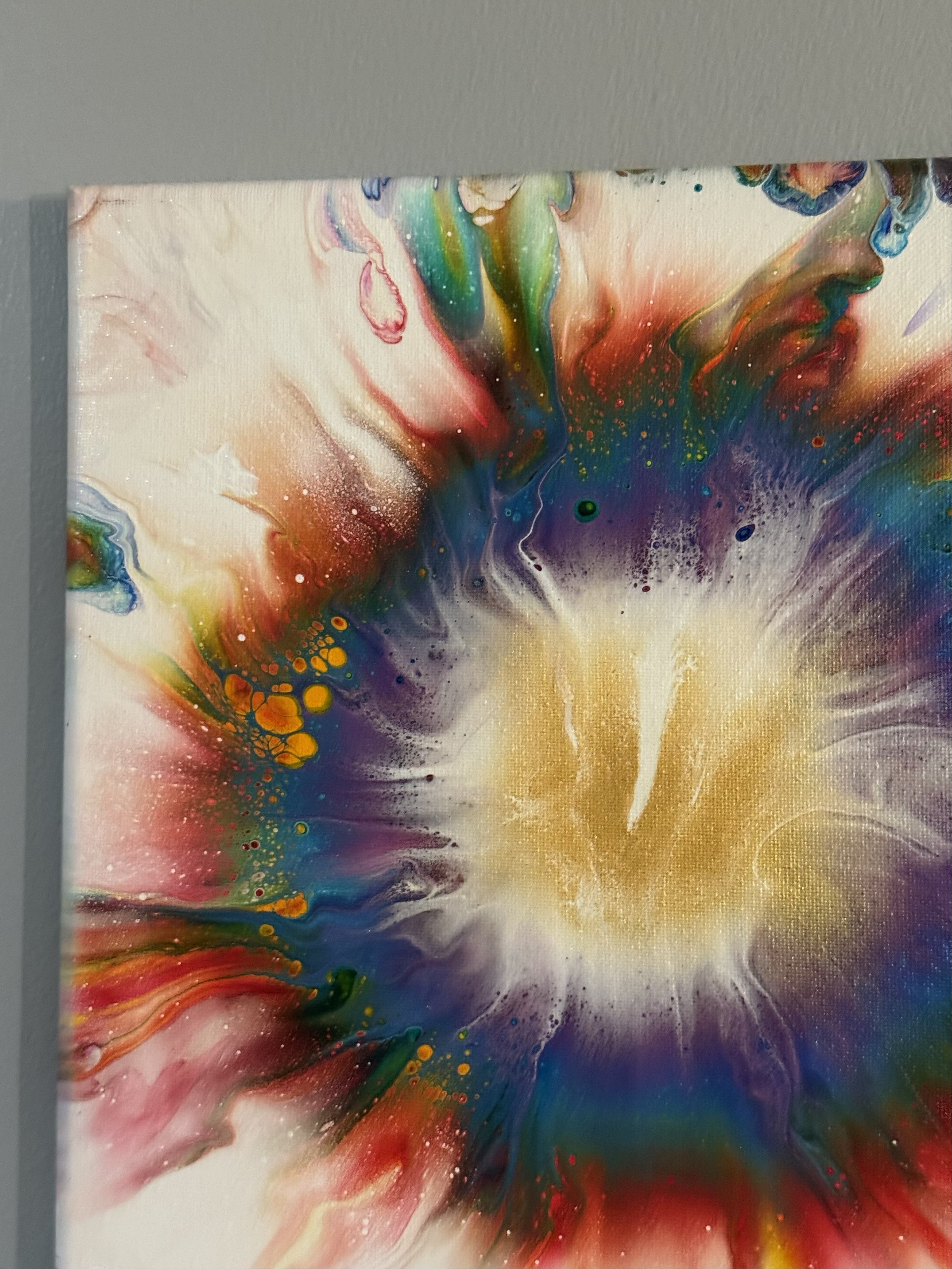 AUROUS SWIRL