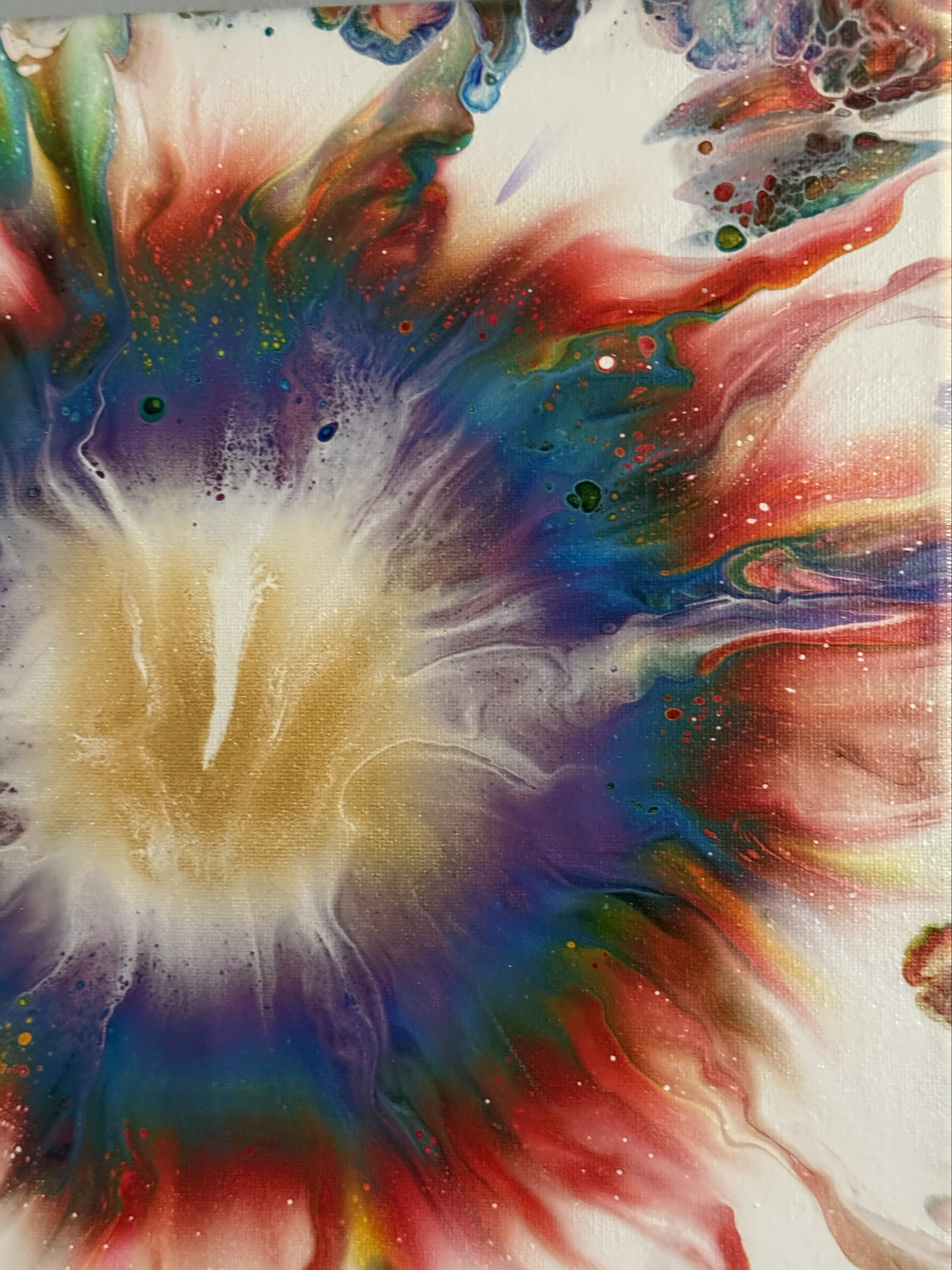 AUROUS SWIRL