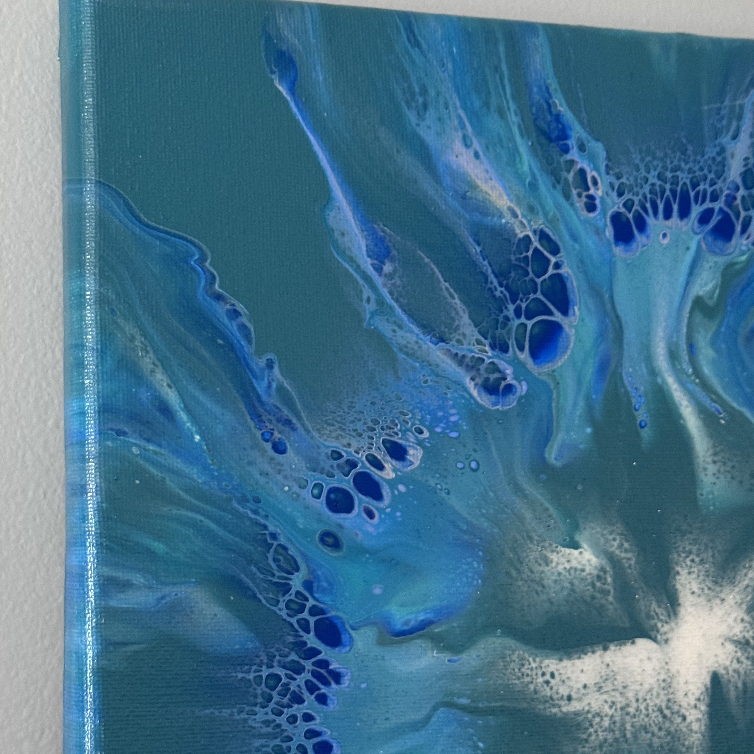 CYAN SNOWFLAKE