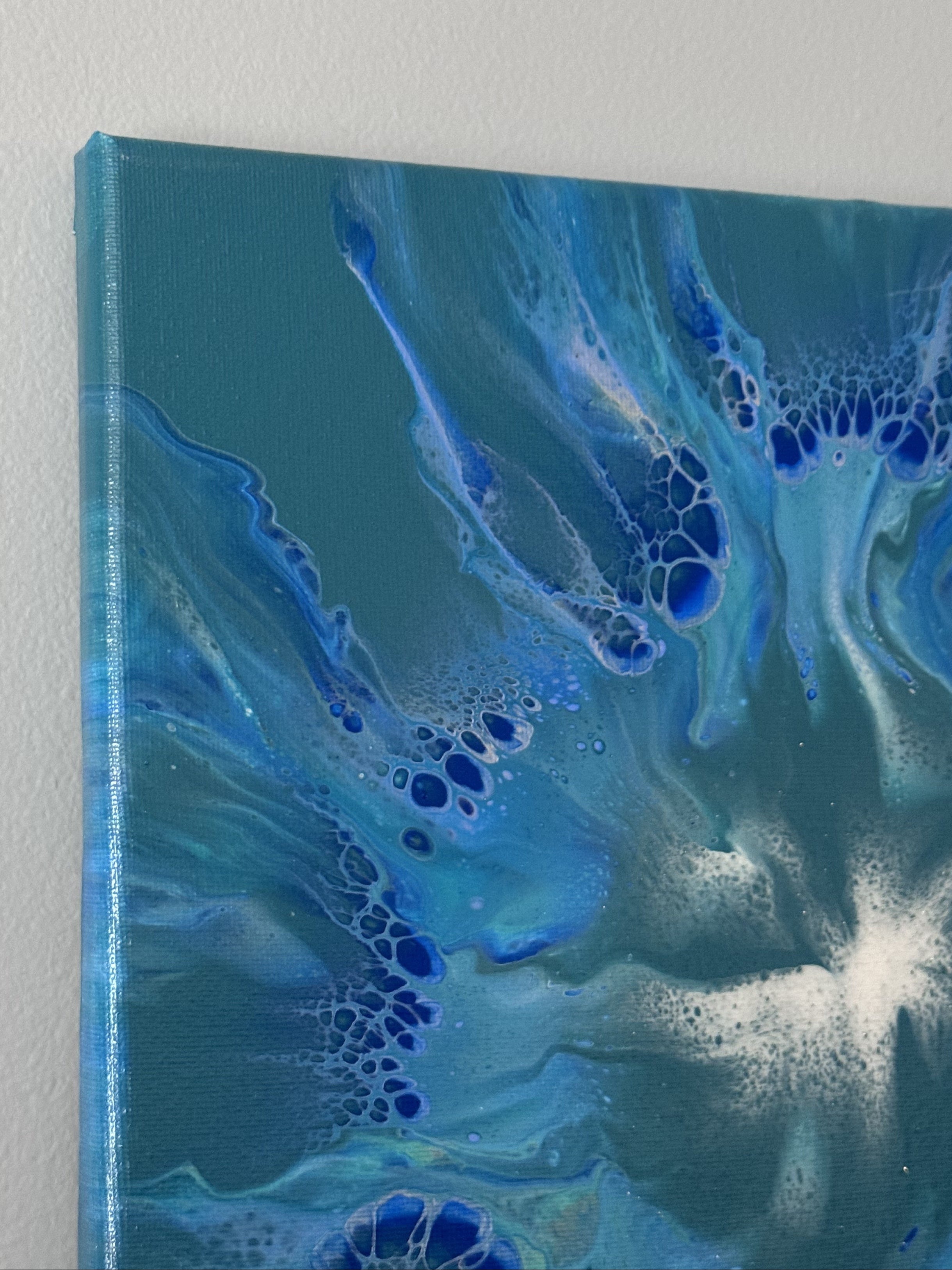 CYAN SNOWFLAKE