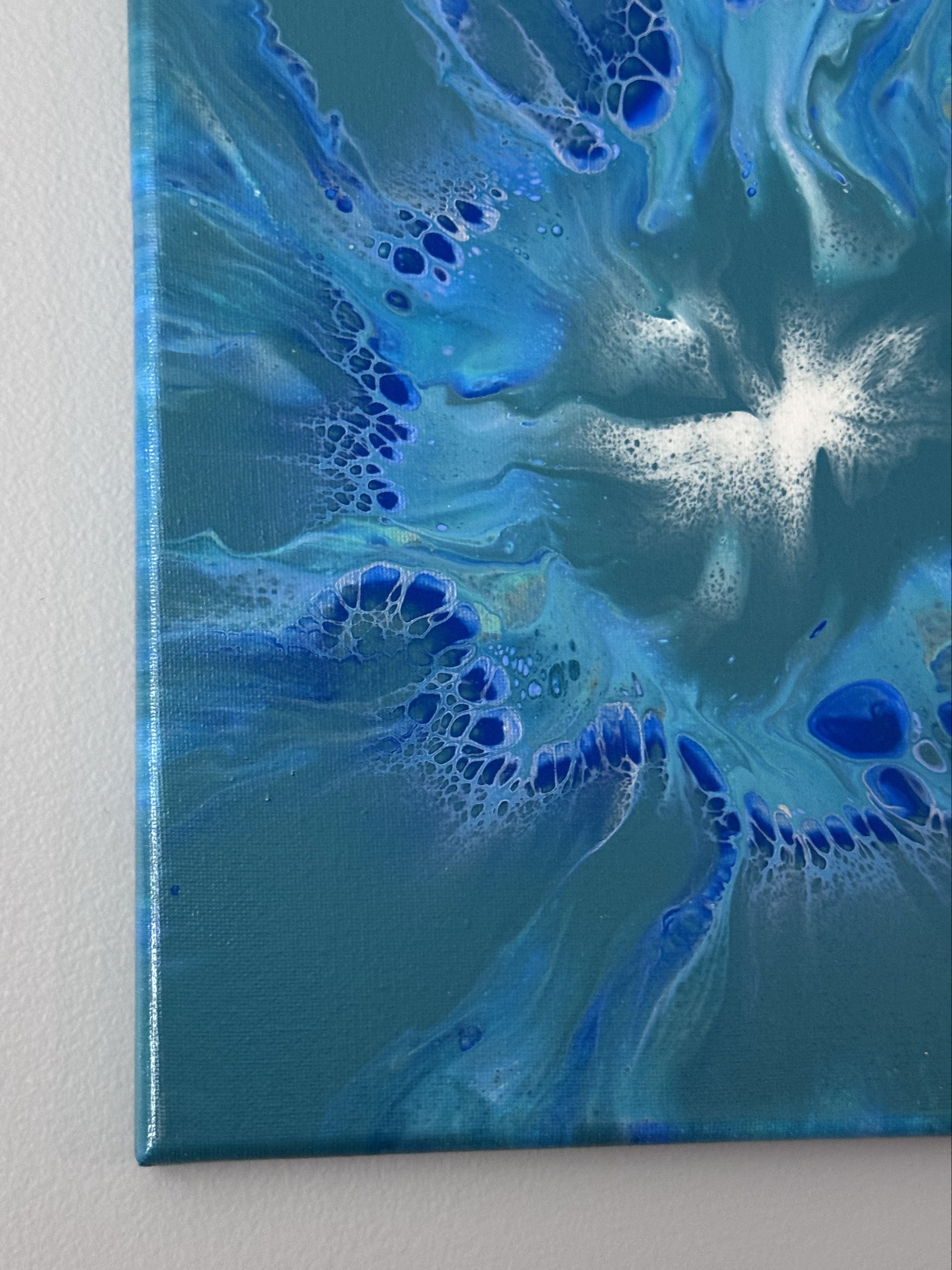 CYAN SNOWFLAKE