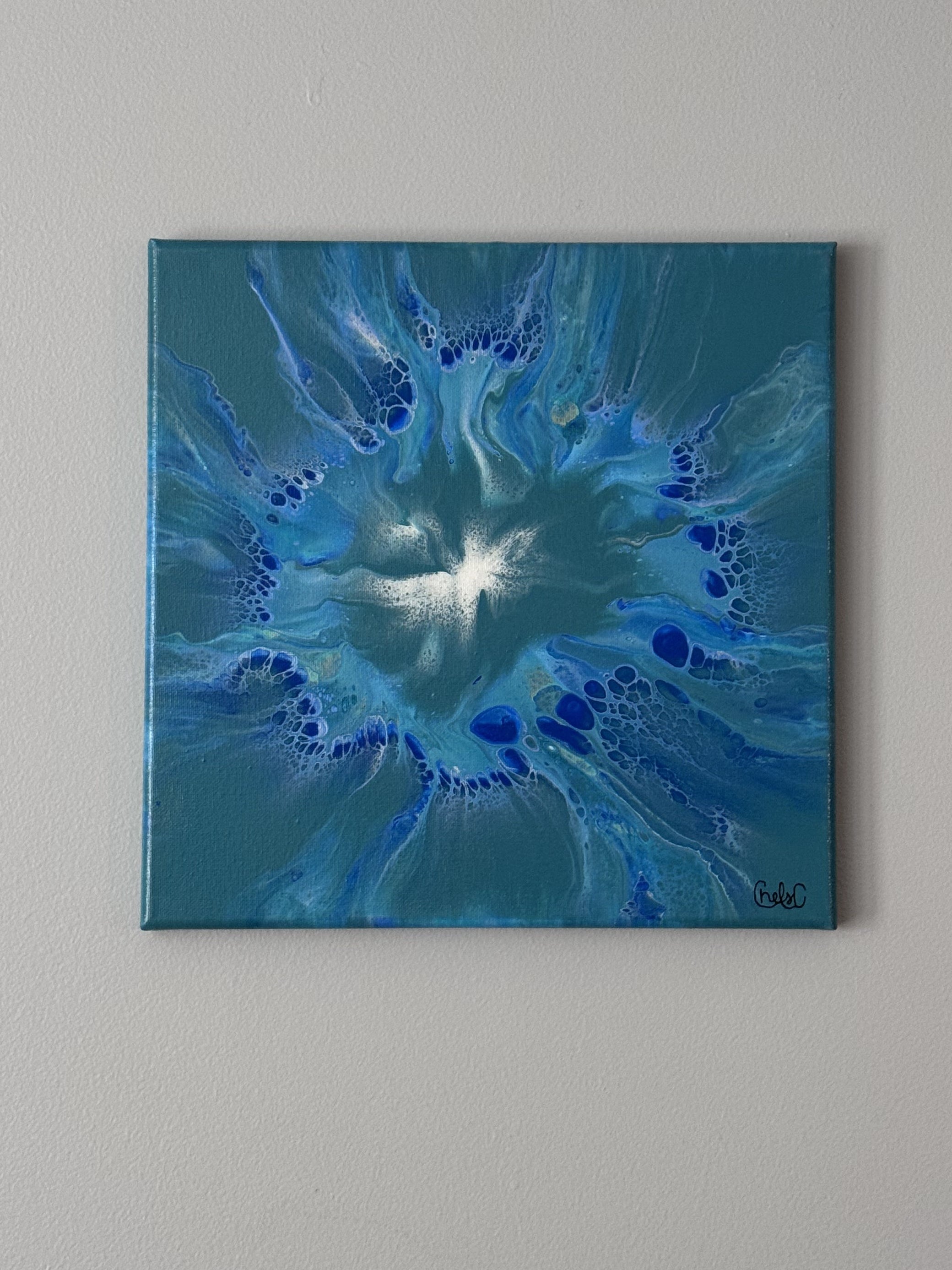 CYAN SNOWFLAKE