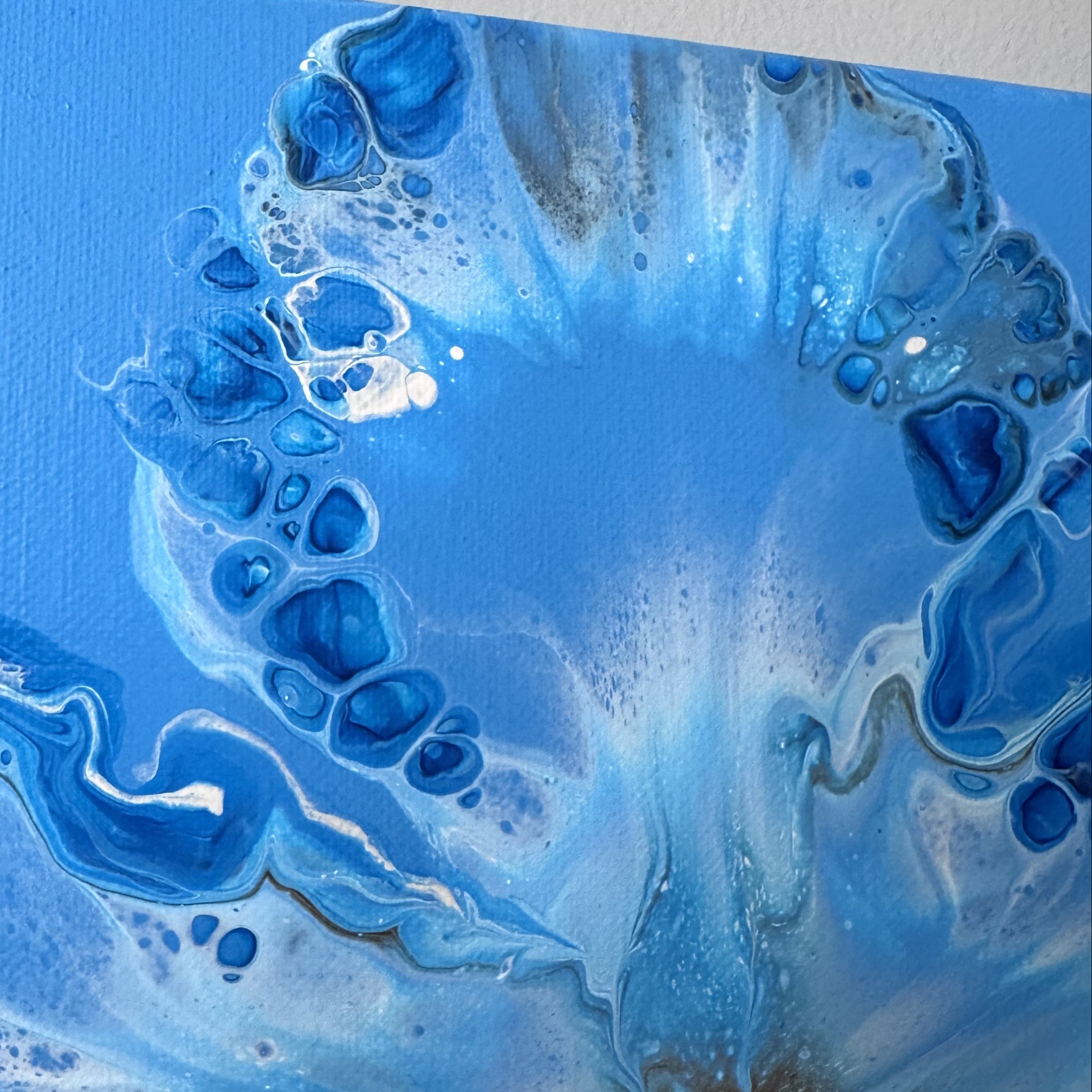 MAGNOLIA BLUE