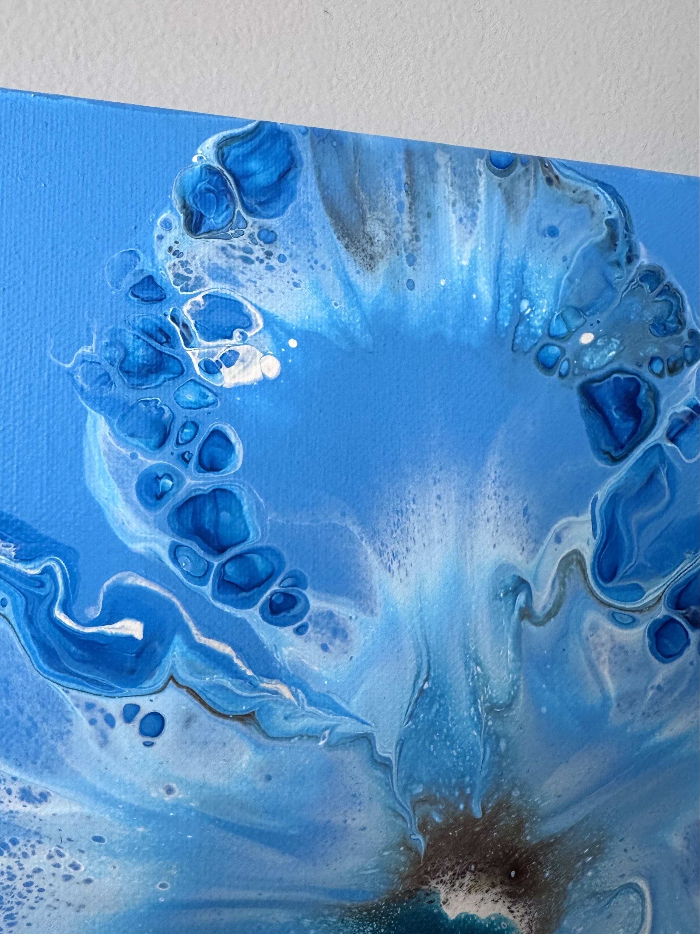 MAGNOLIA BLUE